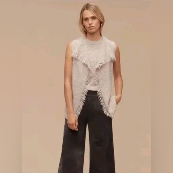 ARITZIA Wilfred Free Black Fei Fei fringe vest Alpaca & Wool blend - Picture 1 of 7